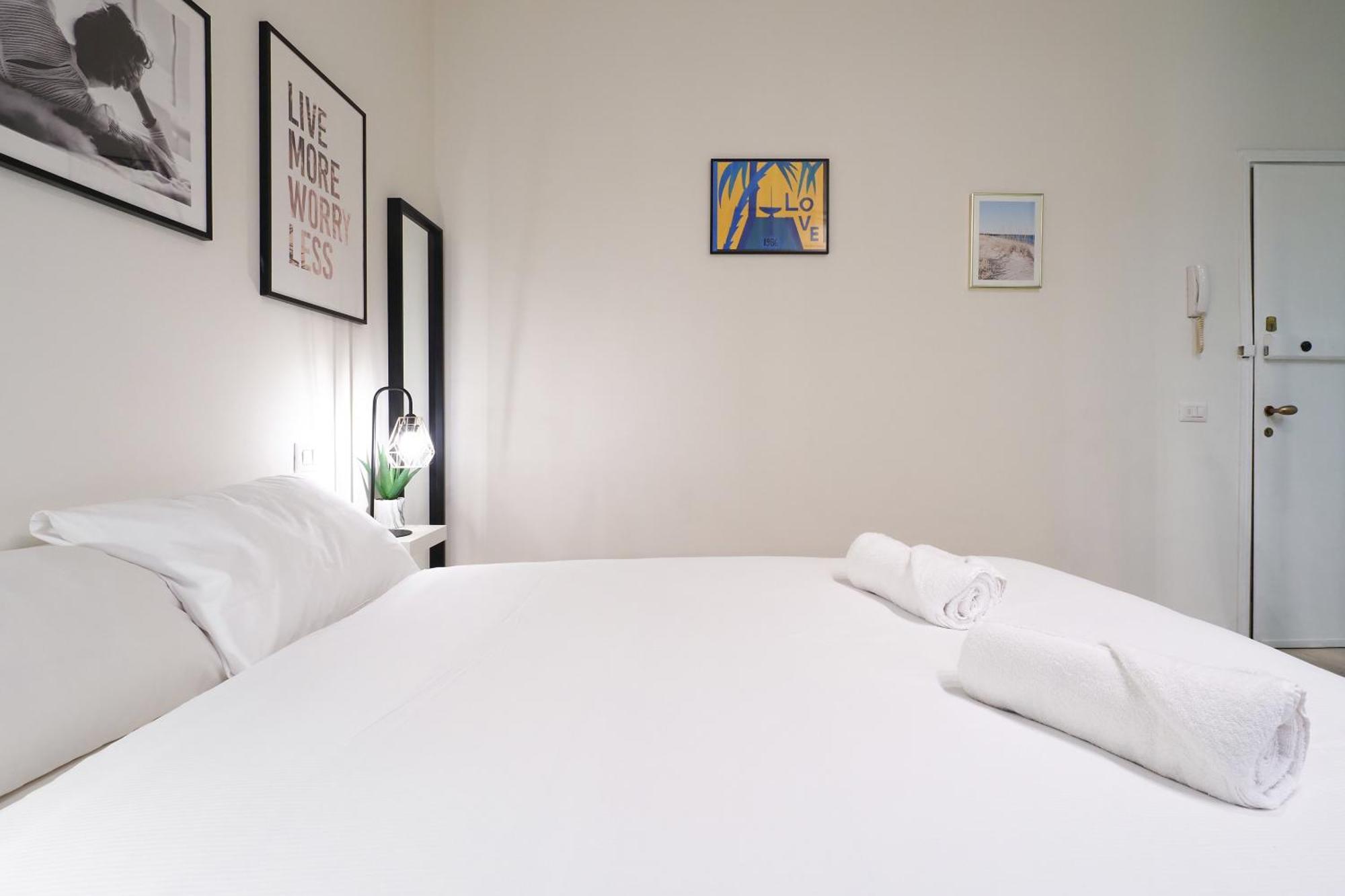 Primopiano - Beato Angelico Apartment Milan Bagian luar foto